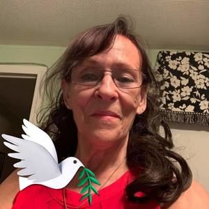 Meet your Posher, Debbi